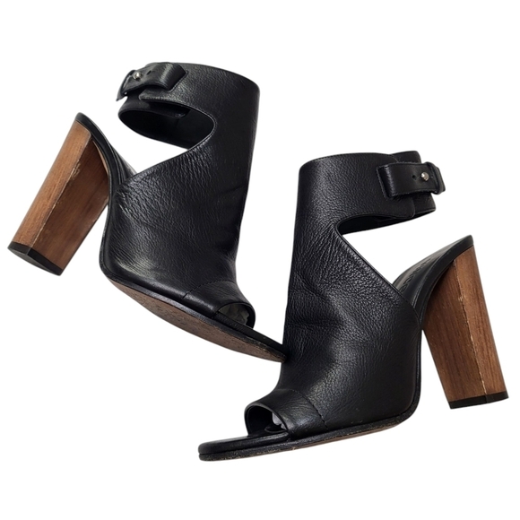 Vince Addie high heels black leather block chunky heel ankle strap shoes size 7 - Picture 1 of 14